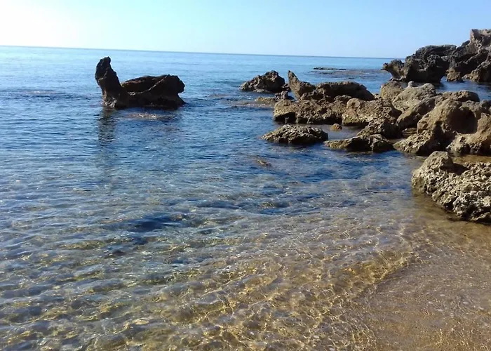 Casa Indipendente Con Accesso Diretto Al Mare Casa vacanze *